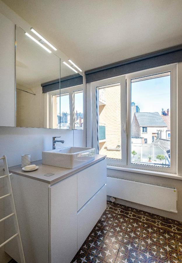 O-Sea House: Herenwoning In Belle Epoque Wijk Te Oostende Екстериор снимка
